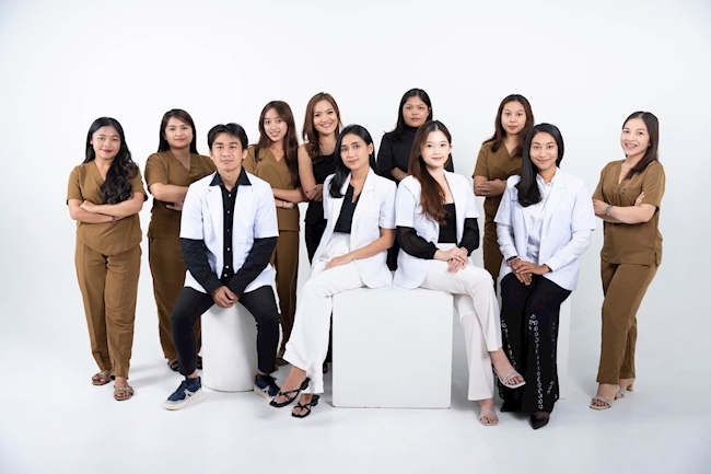 Langkah Carla Dental dalam Mengelola Klinik Gigi yang Terus Berkembang